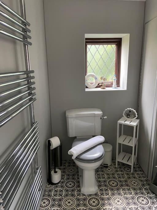 Award Winning Pet Friendly Paddock Cottage ويتبي المظهر الخارجي الصورة