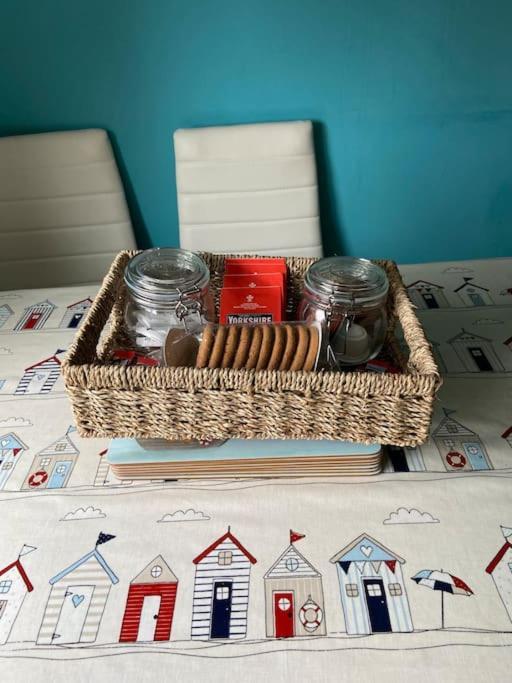 Award Winning Pet Friendly Paddock Cottage ويتبي المظهر الخارجي الصورة